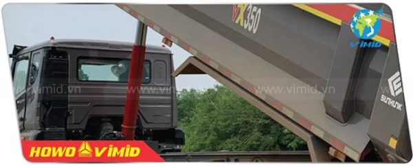 Hướng Dẫn Cách Lên Ben Xe Howo Đúng Cách Bạn Đã Biết