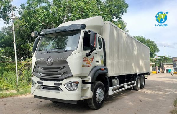 Xe Tải Chạy 100Km Hết Bao Nhiêu Lít Dầu? Yếu Tố Ảnh Hưởng Mức Tiêu Thụ Nhiên Liệu