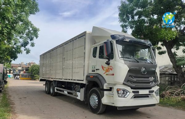 Xe Tải Chạy Bằng Gì? Xăng hay Dầu Diesel? Ưu Và Nhược Điểm!