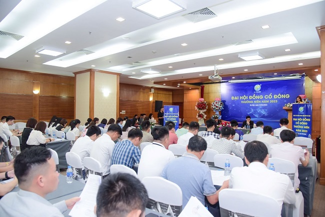 Đại hội bắt đầu làm việc lúc 9h00 sáng ngày 22/4/2023