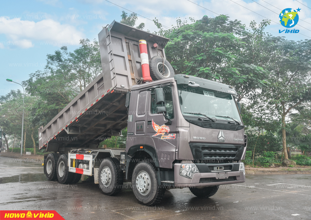 Xe ben vuông HOWO 4 chân Cabin V7G 