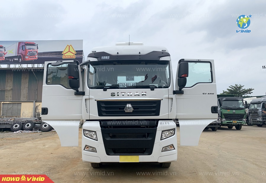 NGOẠI THẤT XE ĐẦU KÉO G7G 440 CẦU LÁP