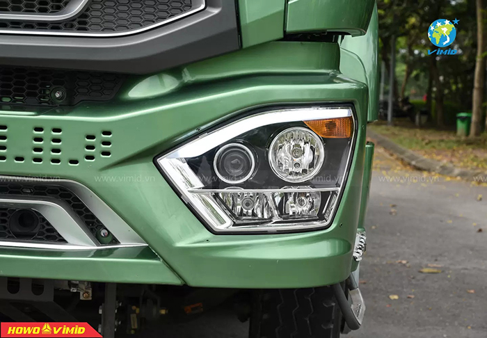 Kiểm tra thay thế đèn khi đèn bị hỏng hoặc mờ