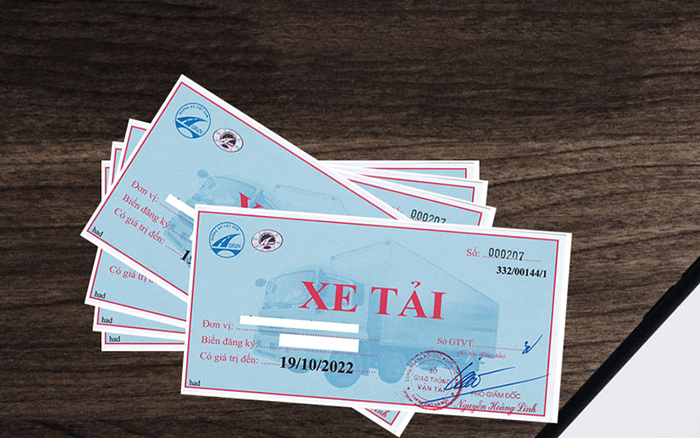 Lỗi không có phù hiệu phạt bao nhiêu tiền?