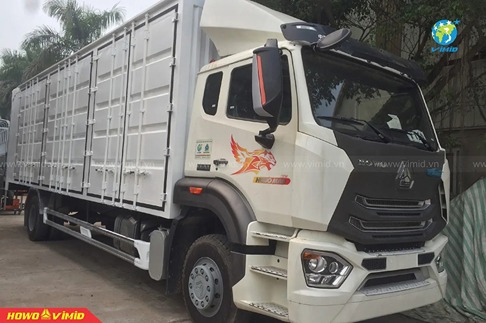 Phân biệt giữa trọng lượng bản thân xe và trọng lượng toàn bộ xe